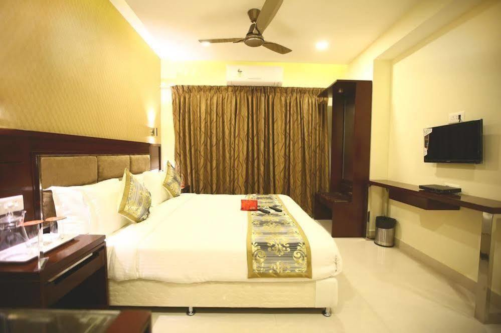 Oyo Rms Kodambakkam High Rd Ram Theater Hotel 3*