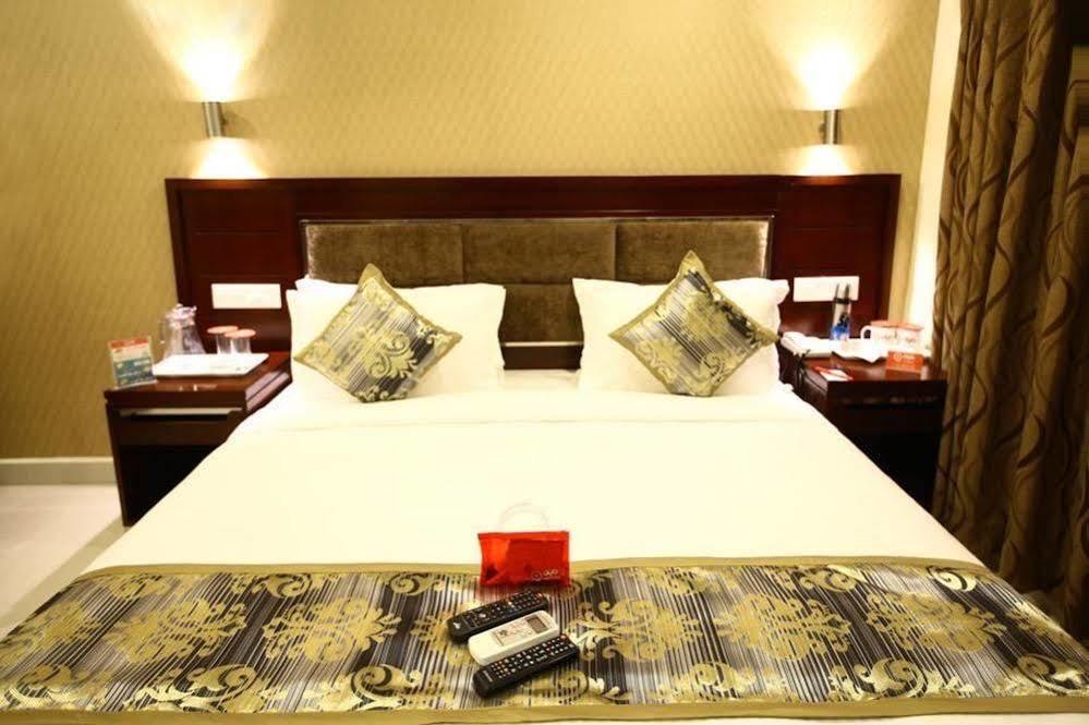 Hotel Oyo Rms Kodambakkam High Rd Ram Theater 3*